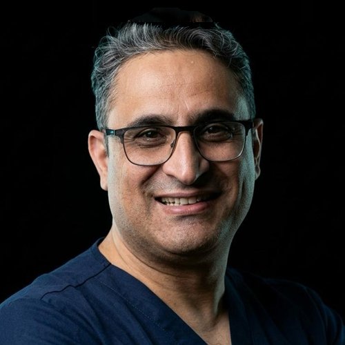 Dr Divye Malhotra
