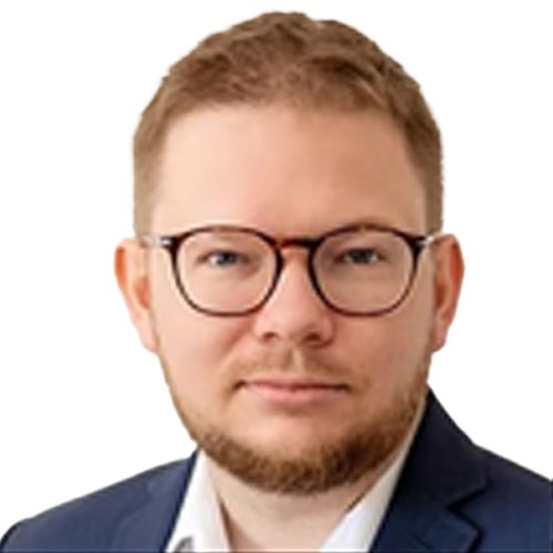 Dr Lukasz Zadrozny